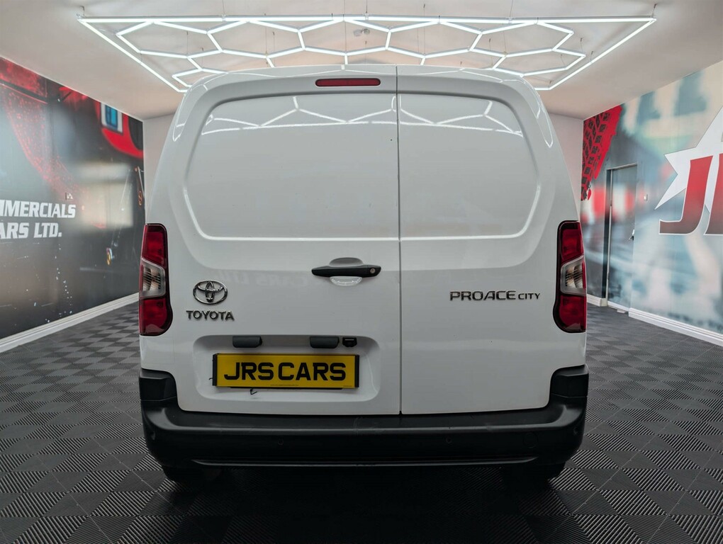 Toyota Proace City City Icon HJ22TKU #5