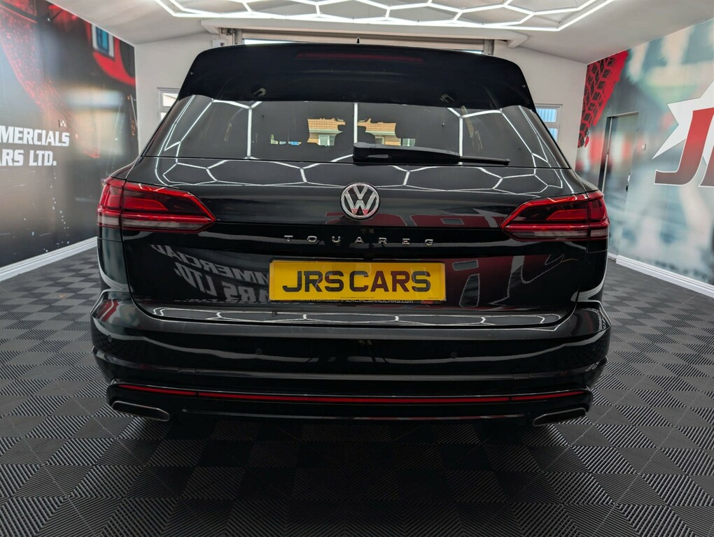 Volkswagen Touareg V6 R-line Tdi 4Wd HG19LVA Black #5