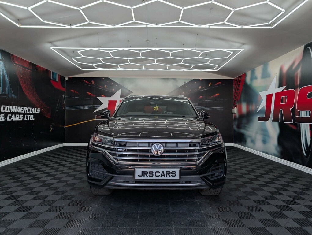 Volkswagen Touareg V6 R-line Tdi 4Wd HG19LVA Black #2
