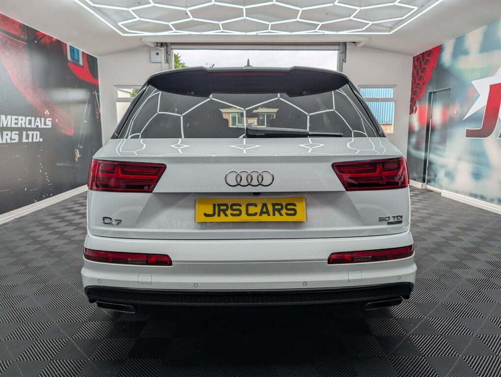Audi Q7 Black Edition 50 Tdi Quattro 4Wd #5