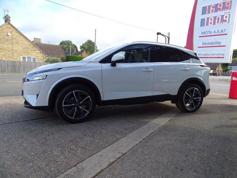 Nissan Qashqai 1.3 Dig-t Mh 158 Tekna Xtronic - 2023 23 RE23WHJ White #5