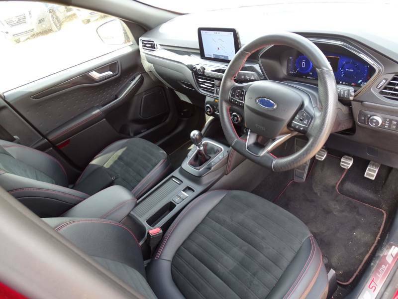 Ford Kuga 1.5 Ecoblue St-line Edition - 2021 21 YR21KJJ Red #3