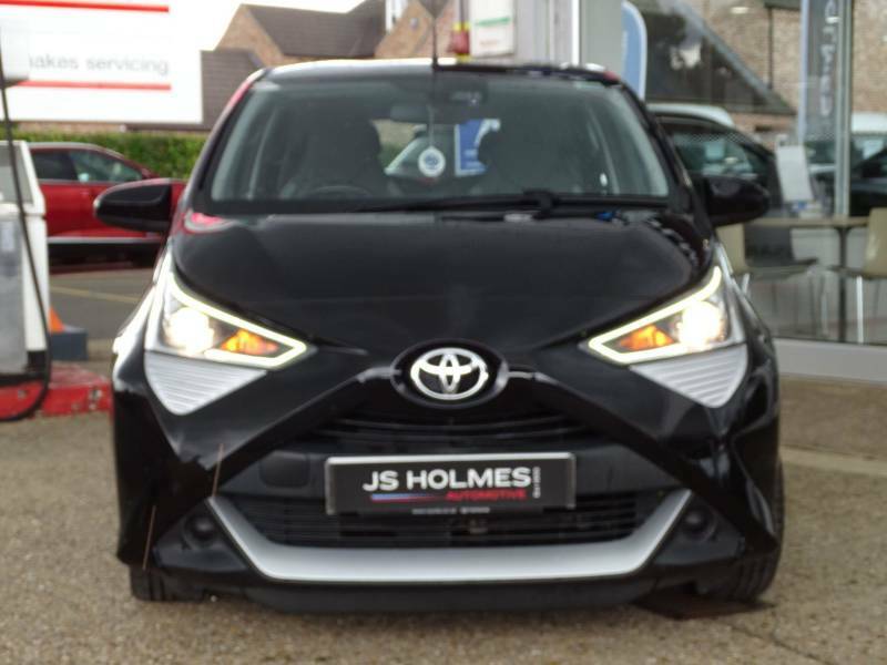 Toyota Aygo 1.0 Vvt-i X-play Tss X-shift - 2021 21 WM21UNH Black #2