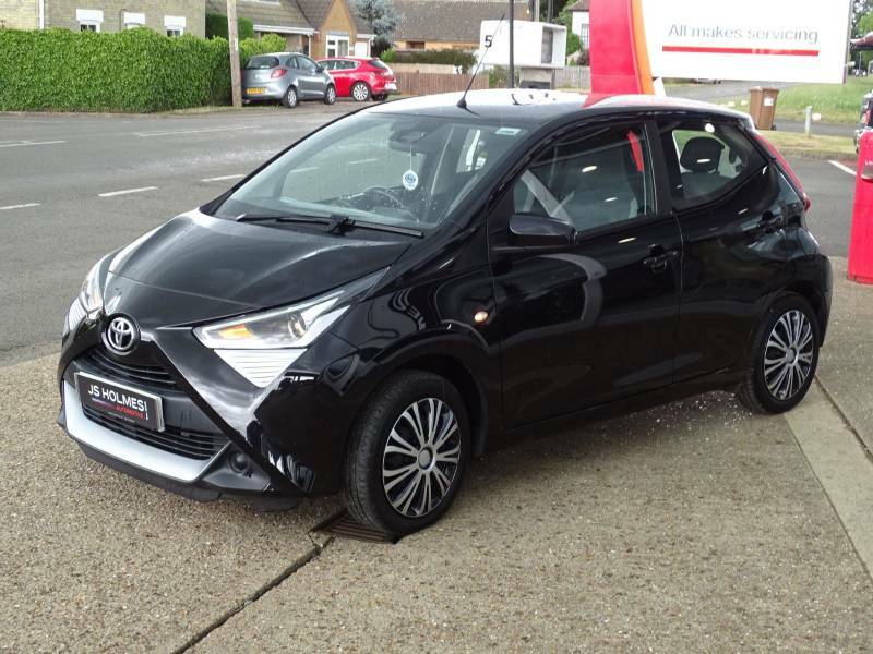 Toyota Aygo 1.0 Vvt-i X-play Tss X-shift - 2021 21 WM21UNH Black #3