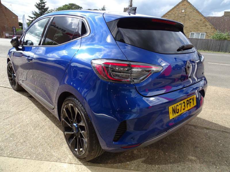 Renault Clio 1.6 E-tech Full Hybrid 145 Esprit Alpine NG73PFY Blue #3