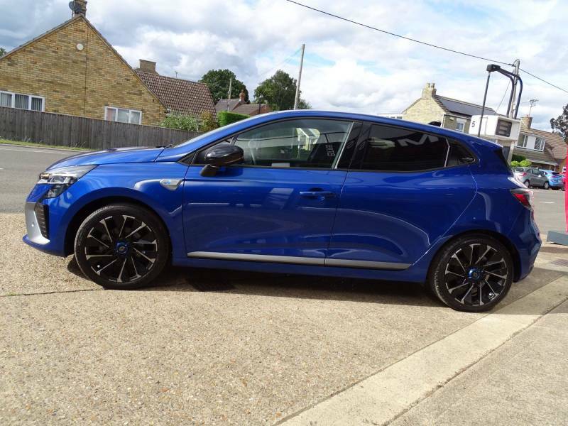 Renault Clio 1.6 E-tech Full Hybrid 145 Esprit Alpine NG73PFY Blue #5