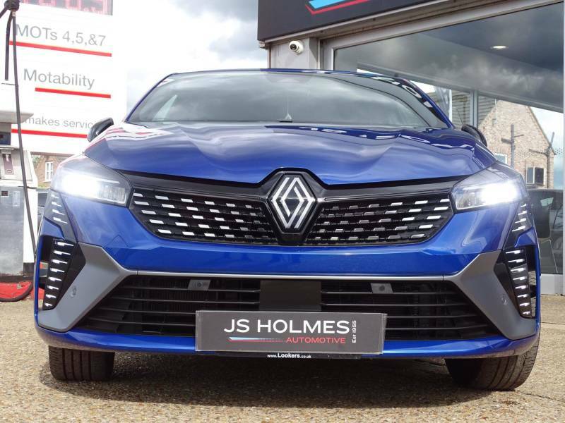 Renault Clio 1.6 E-tech Full Hybrid 145 Esprit Alpine Blue