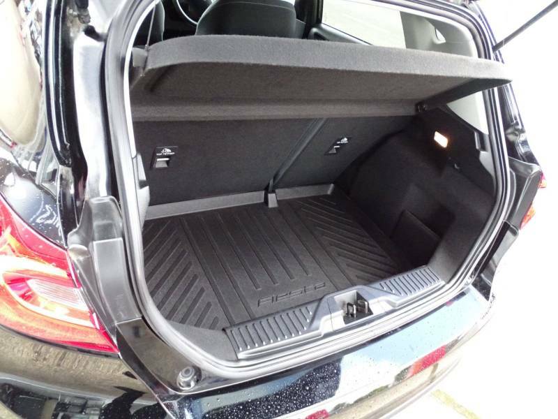 Ford Fiesta Hatchback Grey #26