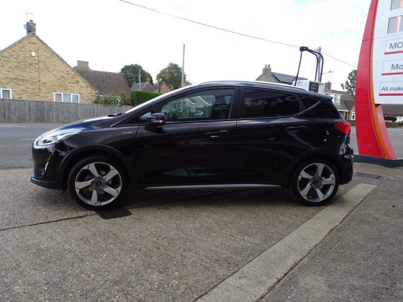 Ford Fiesta Hatchback Grey #10