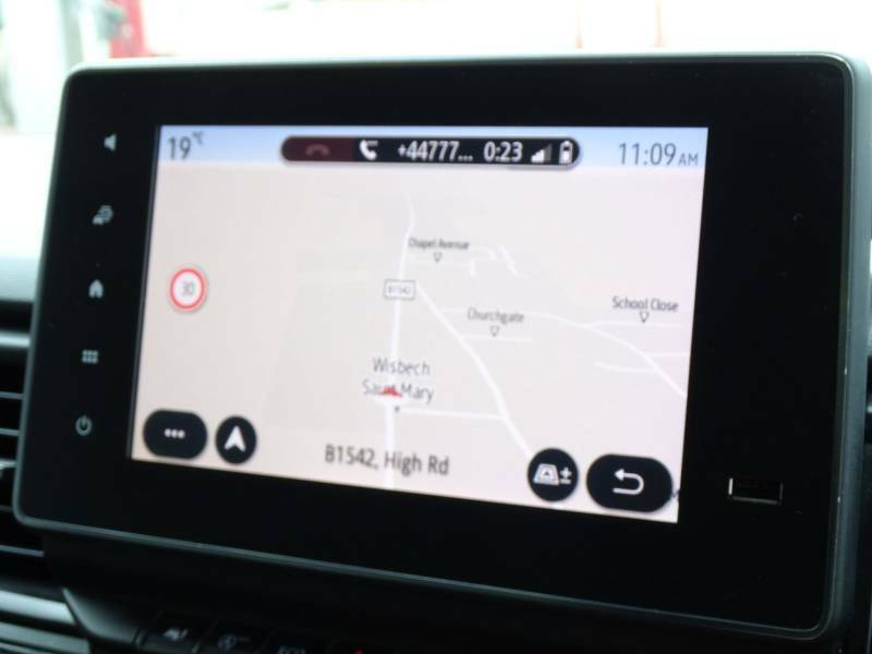 Nissan Primastar 2.0 Dci 150Ps H1 Acenta Van White #23