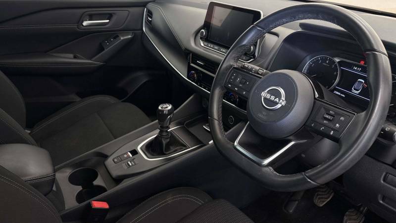 Nissan Qashqai N-connecta Grey #3