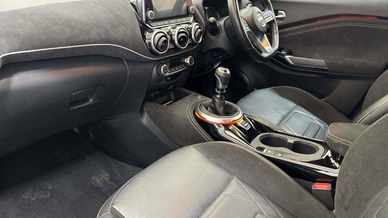 Nissan Juke 1.0 Dig-t 114 Tekna - 2023 72 DG72NBK Grey #2