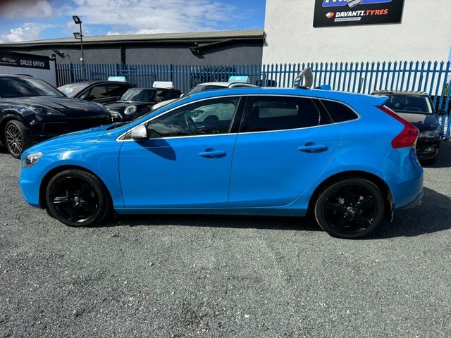 Volvo V40 D2 R Design White #8
