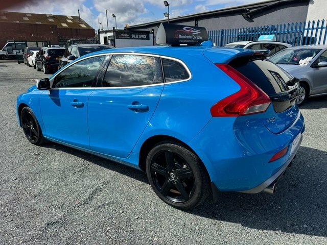 Volvo V40 D2 R Design White #7
