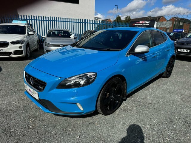 Volvo V40 D2 R Design White #9