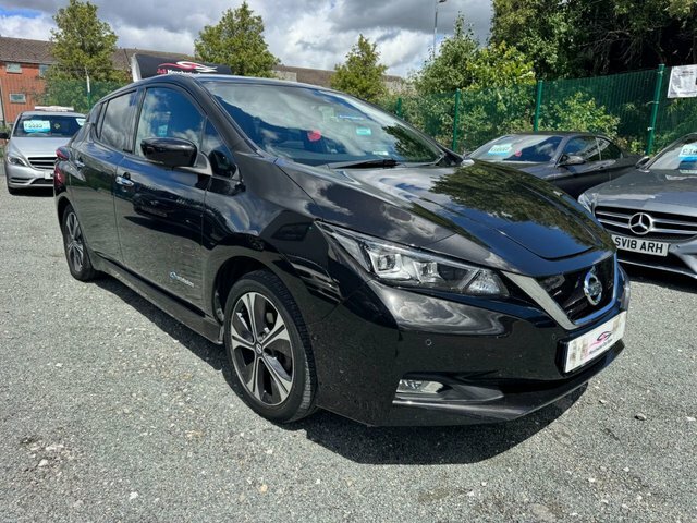 Nissan Leaf 40Kwh Tekna Hatchback 150 Ps Black #3