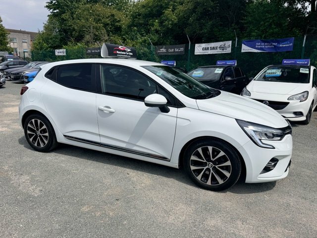 Renault Clio 1.5 Blue Dci Iconic Hatchback Eu White #3