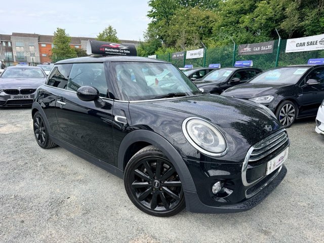 Mini Hatch 1.5 Cooper D Hatchback Euro 6 S Black