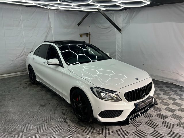 Mercedes-Benz C Class 2.0 C200 Amg Line Premium Saloon G-tr White