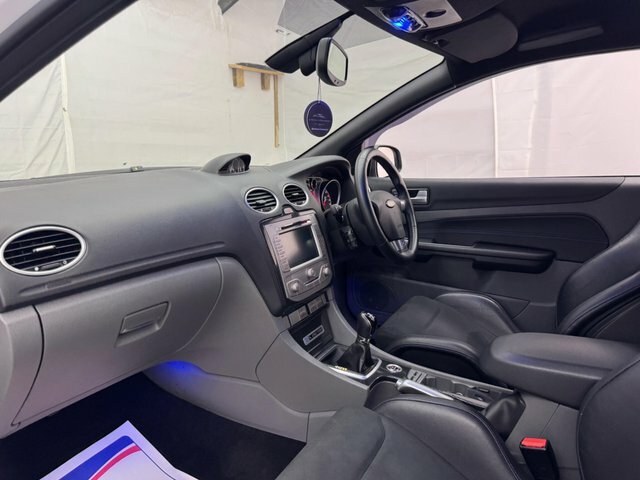 Ford Focus 1.6 Zetec Black #18