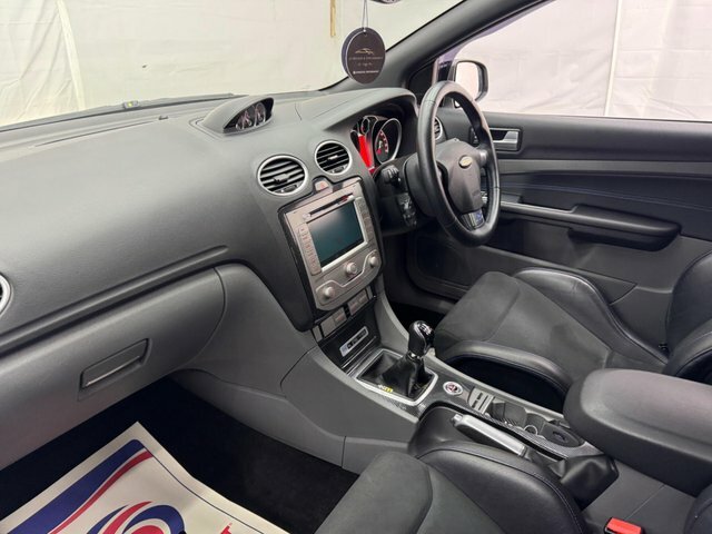 Ford Focus 1.6 Zetec Black #15