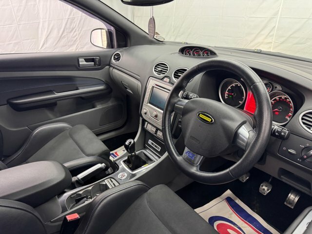 Ford Focus 1.6 Zetec Black #22