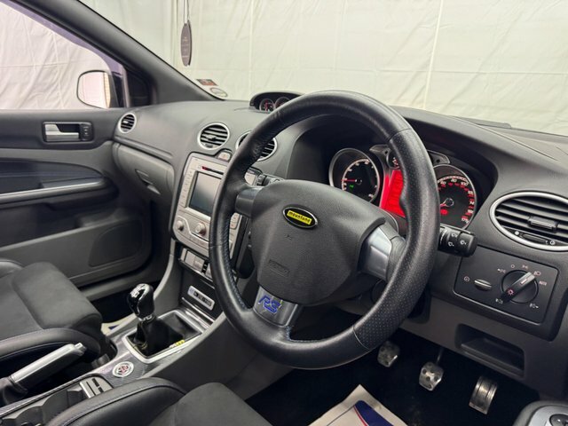 Ford Focus 1.6 Zetec Black #21