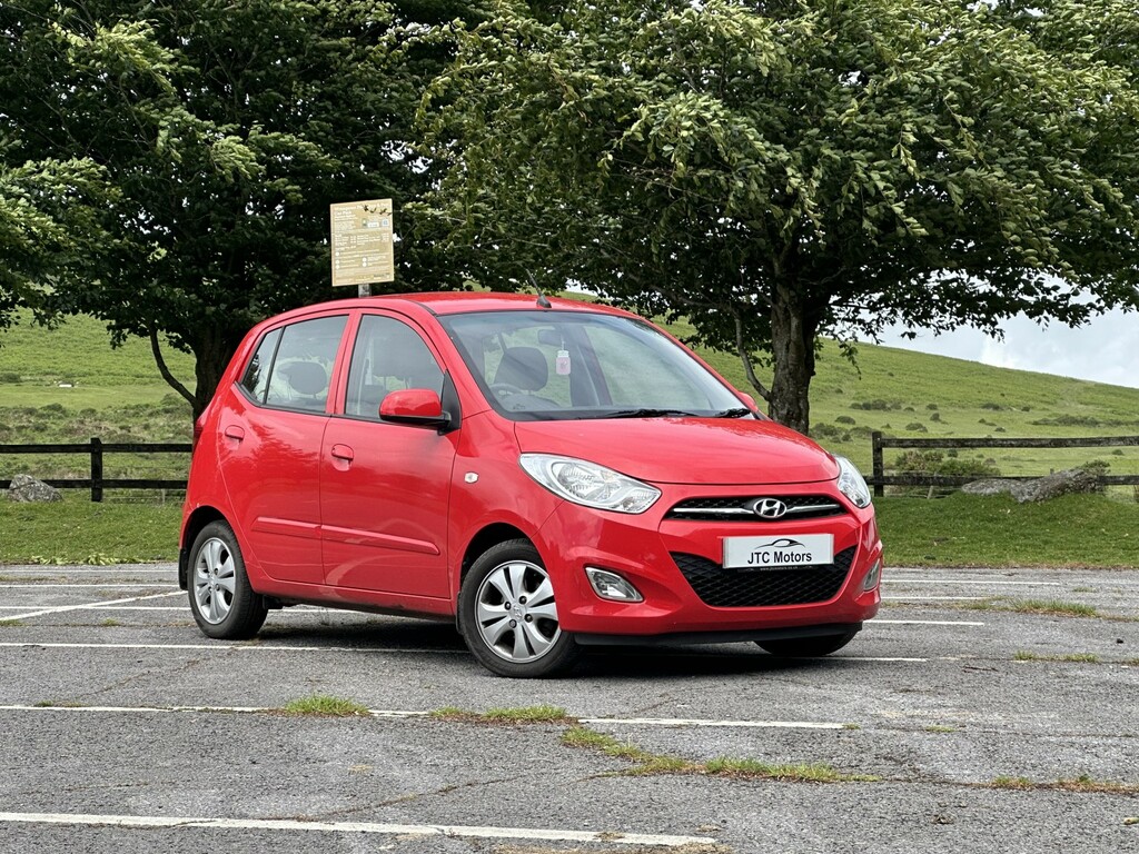 Hyundai I10 Hatchback 1.2 Active Man, White 20 Red