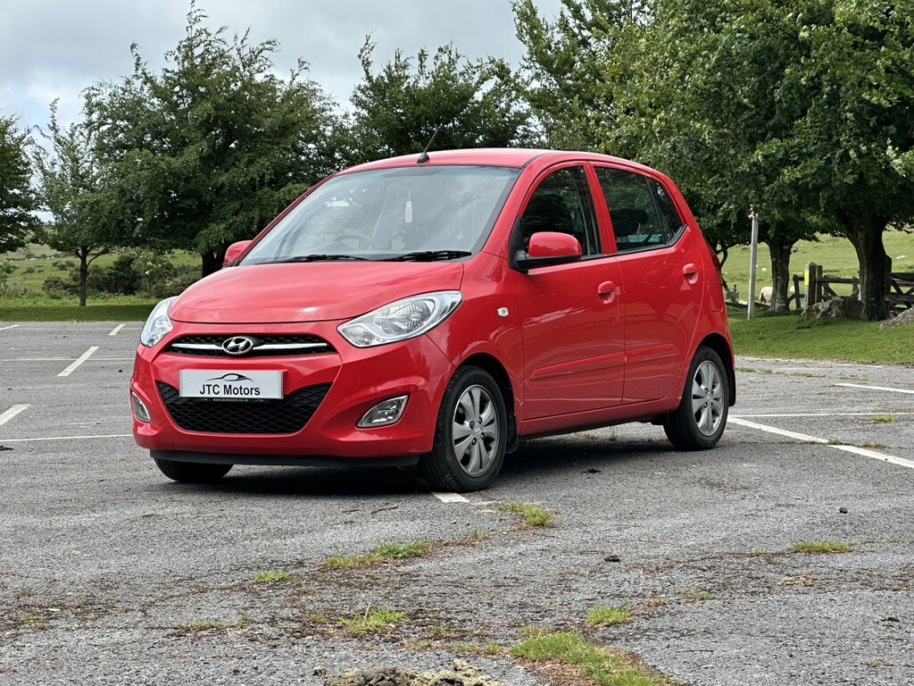 Hyundai I10 Hatchback 1.2 Active Man, White 20 Red #2