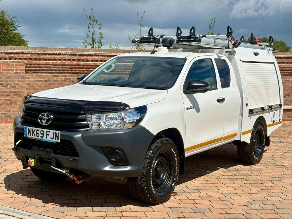 Toyota HILUX Diesel #3