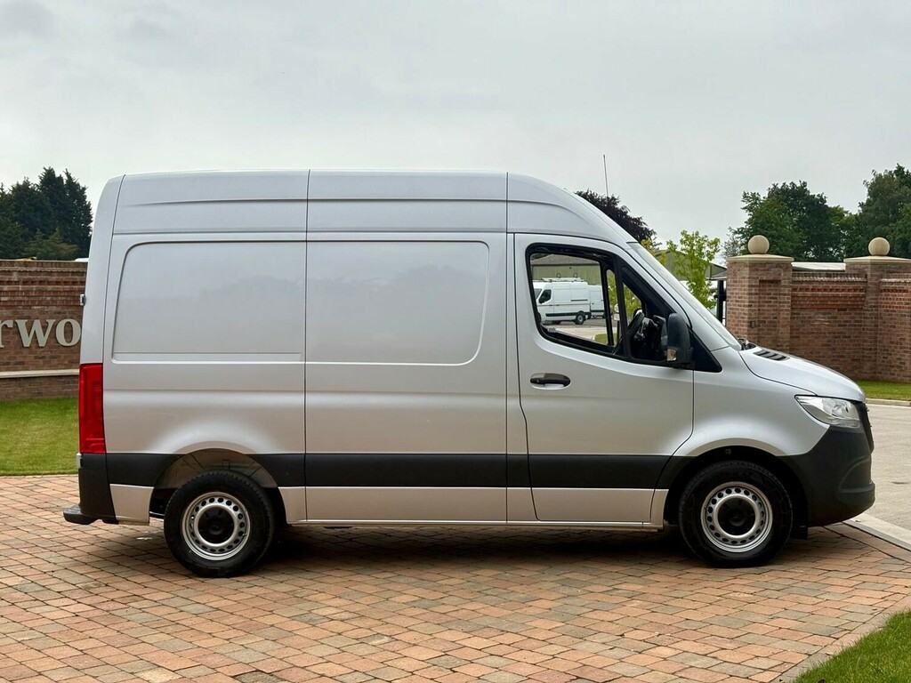 Mercedes-Benz Sprinter Diesel #6
