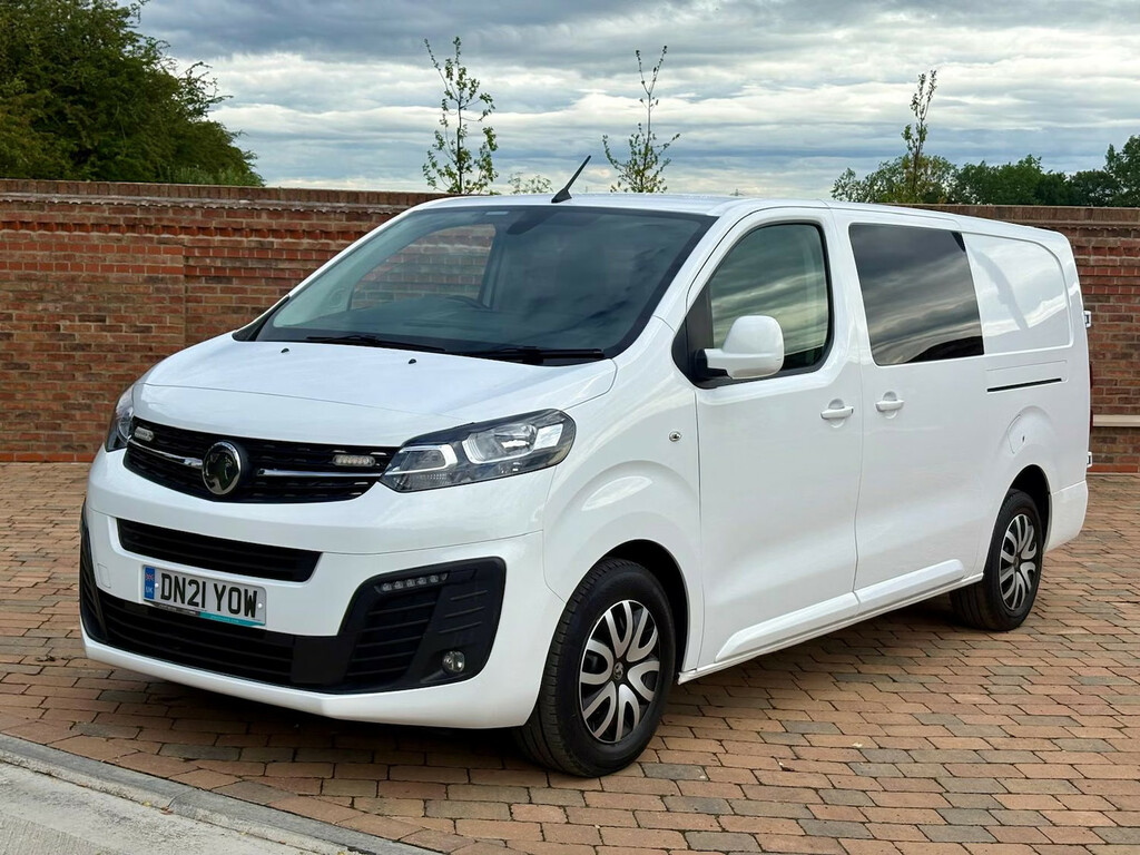 Vauxhall Vivaro Diesel  #3