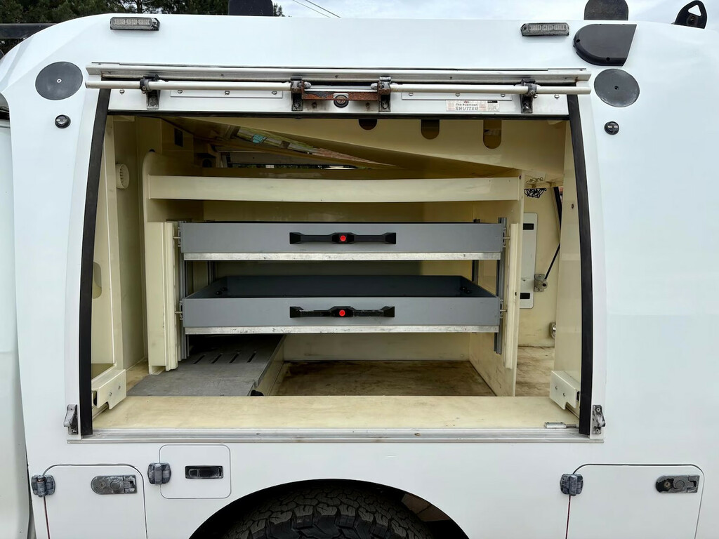 Isuzu D-Max Max Pickup Green #7