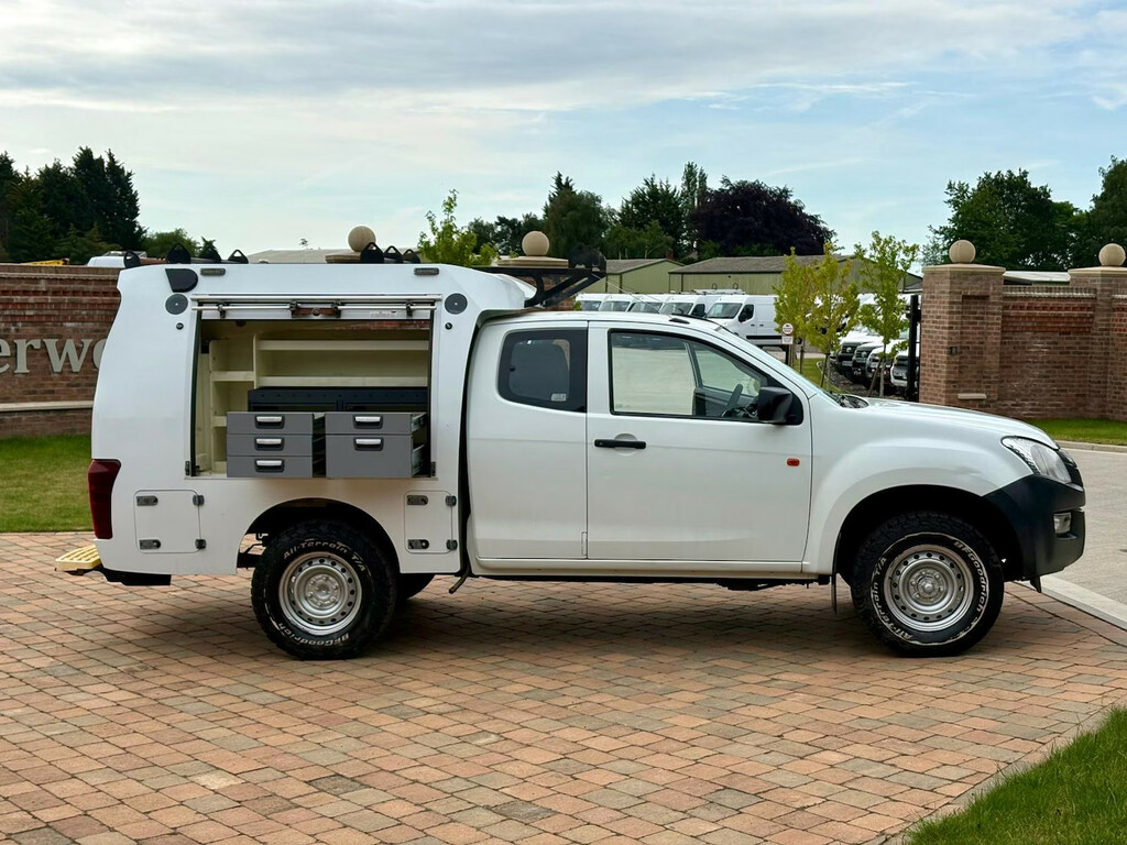 Isuzu D-Max Diesel  #6