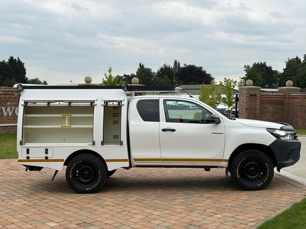 Toyota HILUX Diesel  #6