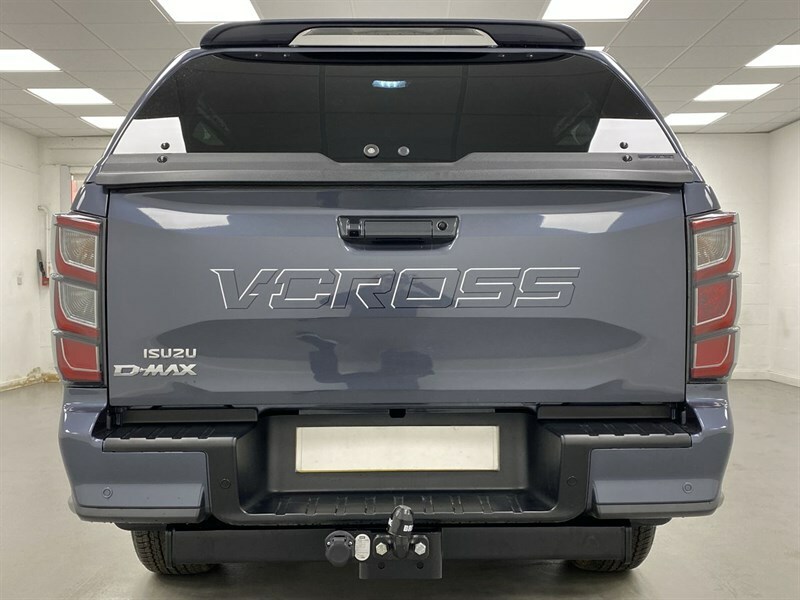 Isuzu D-Max 1.9 V-cross Double Cab 4X4 Pre Reg Grey #5