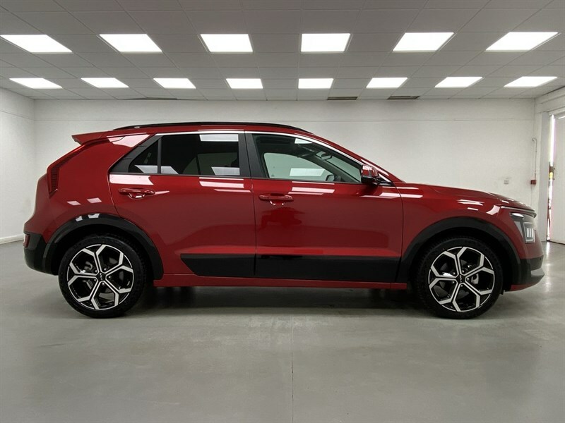 Kia Niro 1.6 Gdi 127 Hybrid 4 Dct RV25VHX Red #5
