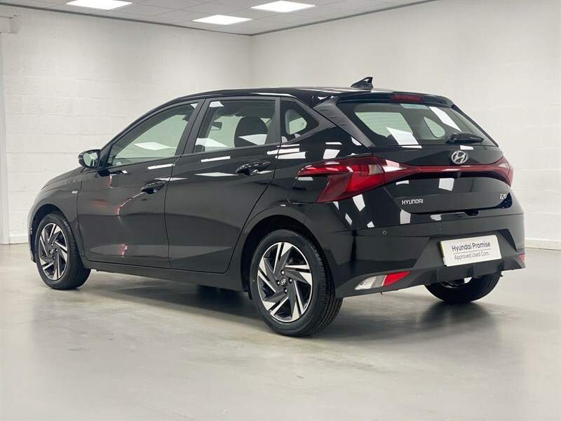 Hyundai I20 1.0T Gdi 48V Mhd Se Connect Black #3