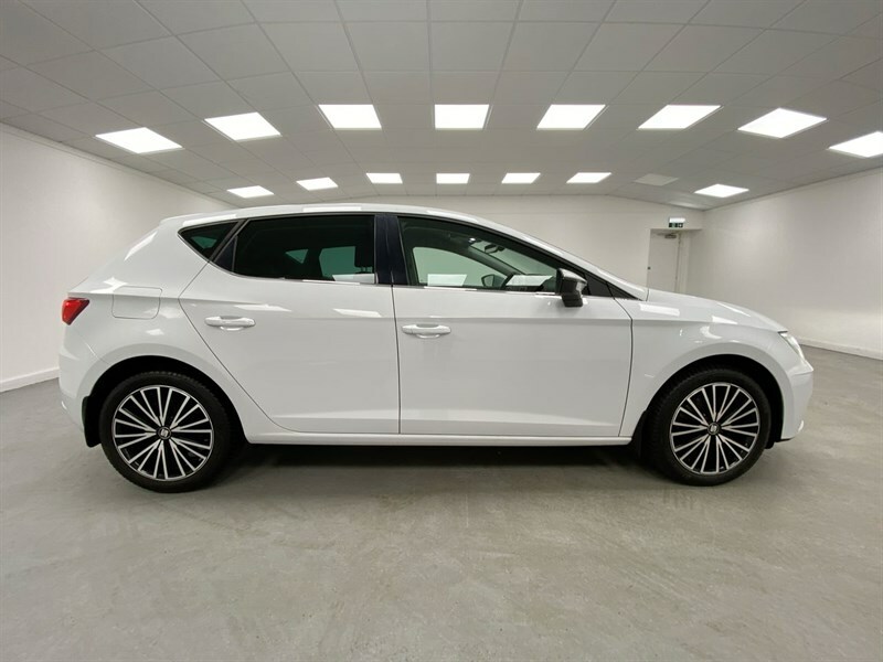 Seat Leon 1.4 Tsi 125 Xcellence Technology VE17GWA White #5