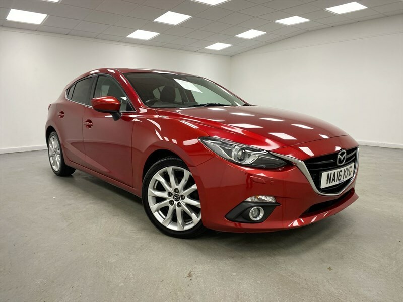 Mazda 3 2.0 Sport Nav Red