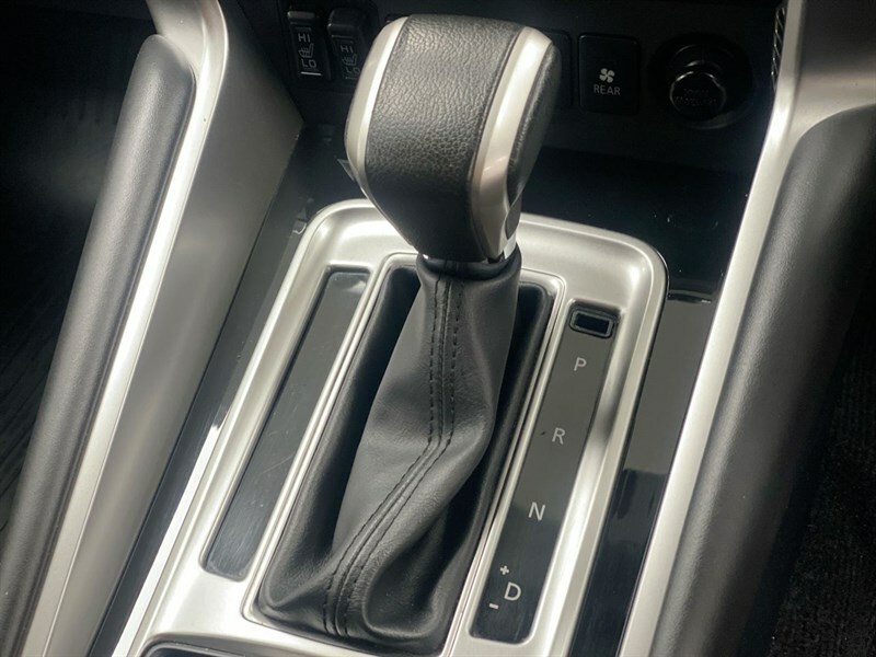 Mitsubishi Shogun Sport Di-d 3 #47