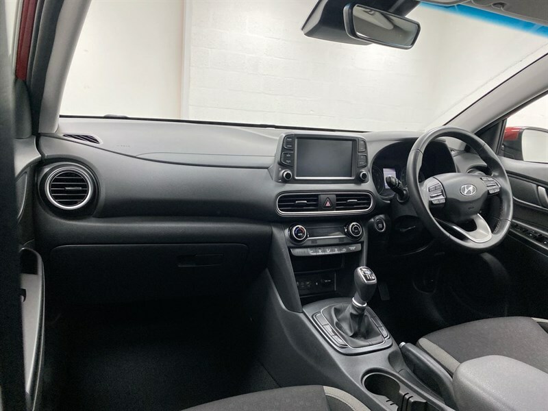 Hyundai Kona 1.0T Gdi Blue Drive Premium Red #2