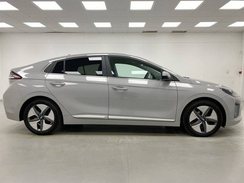 Hyundai Ioniq 1.6 Gdi Hybrid Premium Se Dct Grey #5
