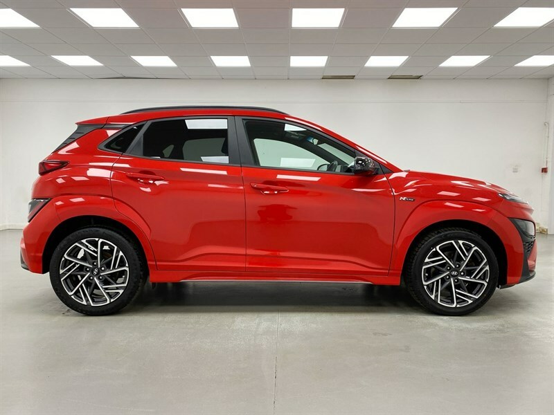 Hyundai Kona 1.0T N Line Red #5