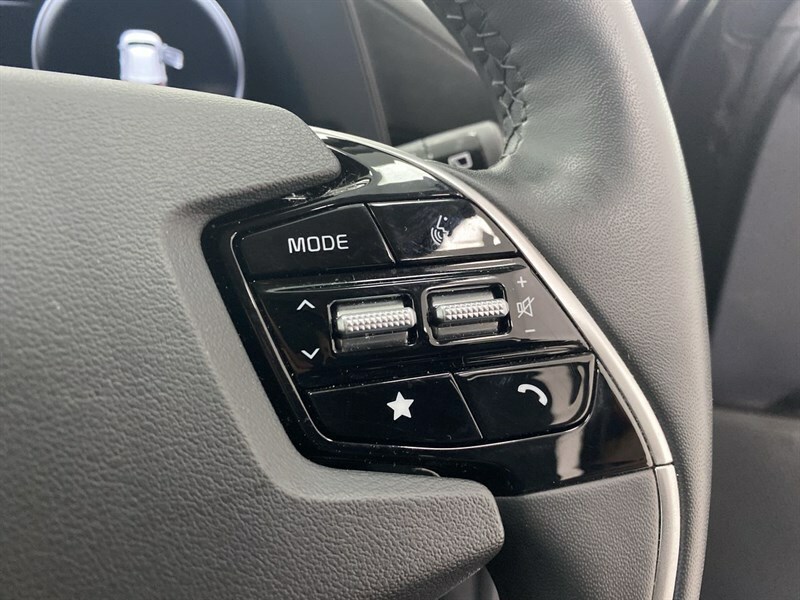 Kia e-Niro 150Kw 2 Nav 65Kwh Black #38