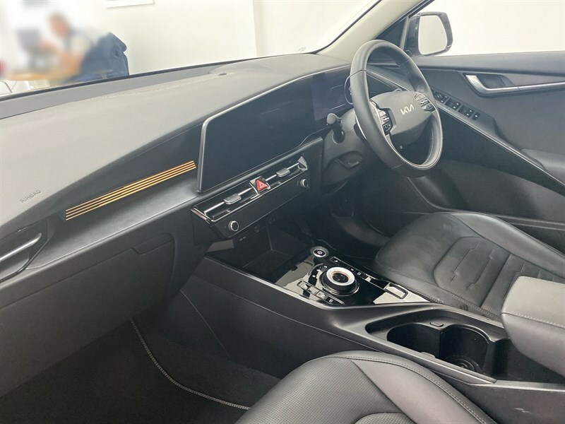 Kia e-Niro 150Kw Horizon 65Kwh Grey #2