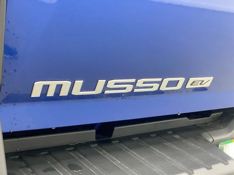 SsangYong Musso Musso Red #29