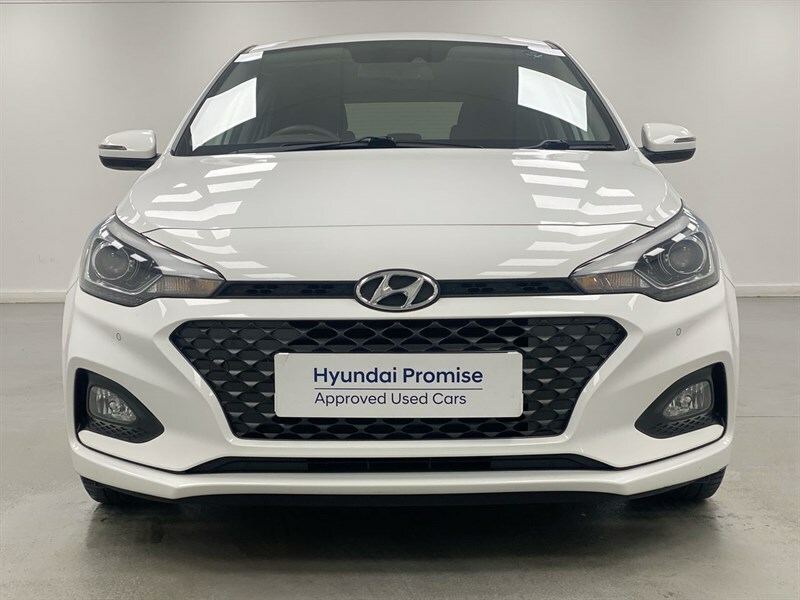 Hyundai I20 Hatchback White #6
