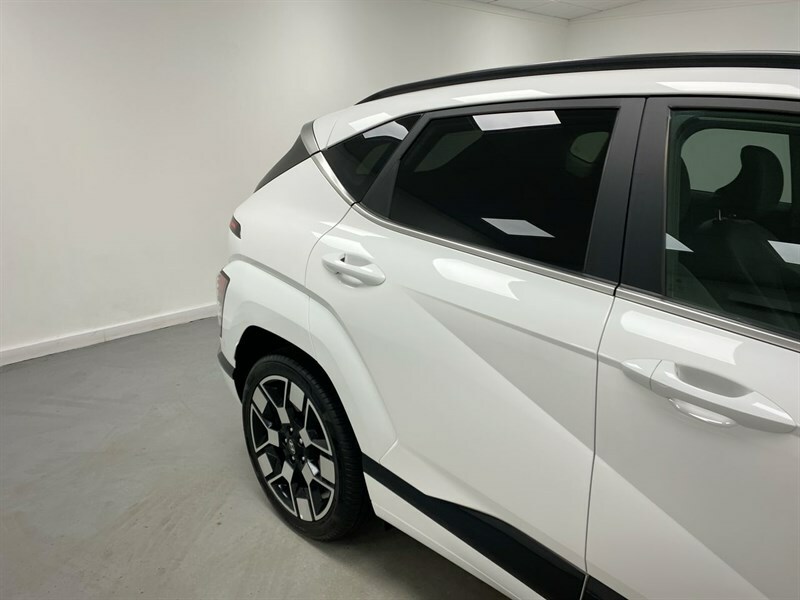 Hyundai Kona Advance Orange #12