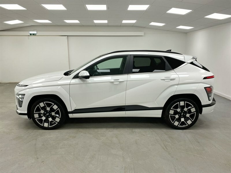 Hyundai Kona Advance Orange #13
